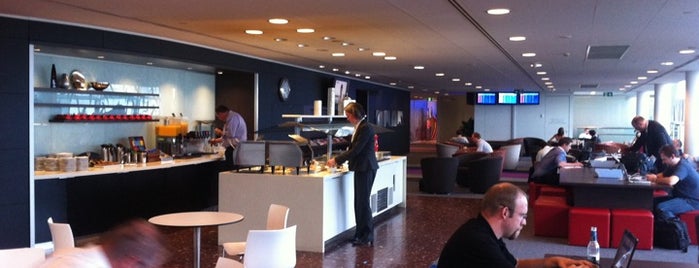 Virgin Australia Lounge is one of Star Alliance Lounges.