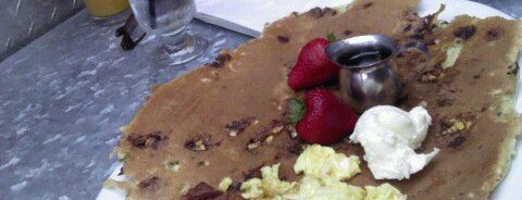 Hash House a Go Go is one of Top 10 Nom Nom Restaurants!.