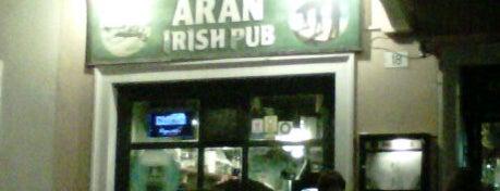 Aran Irish Pub is one of Tempat yang Disukai Dennis.