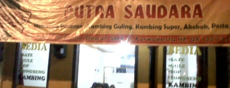 Warung Sate Kambing Muda "Putra Saudara" is one of Kuliner.