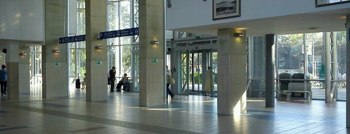 Nyíregyháza vasútállomás is one of Pályaudvarok, vasútállomások (Train Stations).