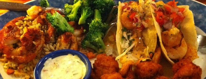 Red Lobster is one of Lugares favoritos de Denis.