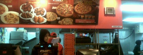 Pizza Hut (PHD) is one of ° Top 10 Fast Food Restaurants °.