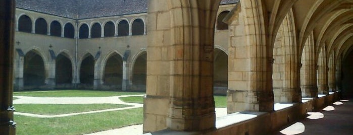 Monastère Royal de Brou is one of Tempat yang Disukai Bernard.