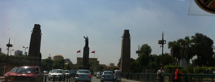 Kasr El Nile Bridge is one of Orte, die Bego gefallen.