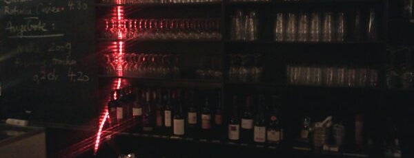 Weinstube is one of Favorite Bars in Frankfurt.