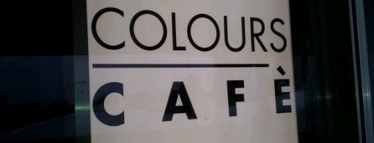 Colours Cafe is one of aperitivi.
