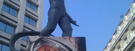 Yuri Gagarin Statue is one of ЛОНДРЕСОвое.