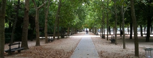 Jardin du Luxembourg is one of I-ve-been-there list.