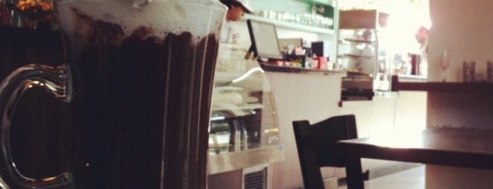Plural Coffee Bar is one of สถานที่ที่บันทึกไว้ของ Nathalia.