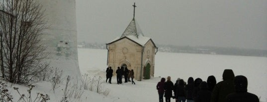 Воскресенский Горицкий женский монастырь is one of Достопримечательные места Вологодской области.