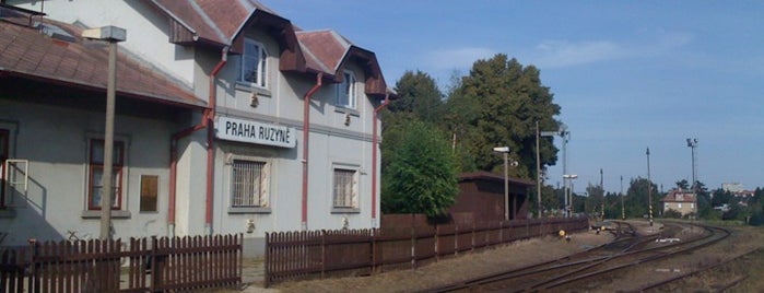 Železniční stanice Praha-Ruzyně is one of Železniční stanice ČR: P (9/14).