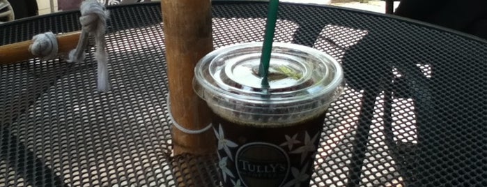 Tully's Coffee is one of Lieux qui ont plu à Timothy W..