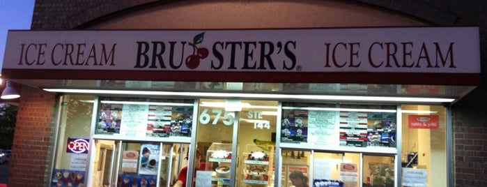 Bruster's Real Ice Cream is one of Lugares guardados de Aubrey Ramon.
