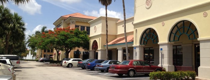 The Walk Of Coral Springs is one of The few fun/good places in Coral Springs.
