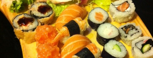 Akaza Sushi Lounge is one of Henri's TOP Japanese Food.