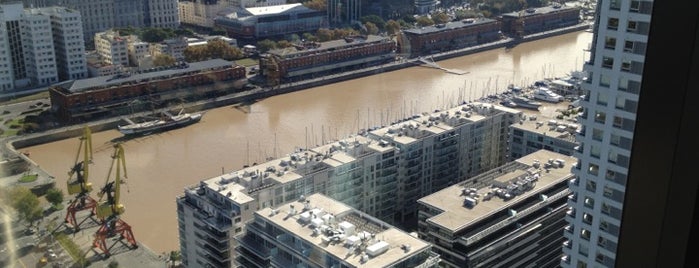 YPF - Torre Madero is one of Buenos Aires desde arriba.