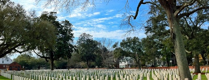 Wilmington National Cemetery is one of United States National Cemeteries.