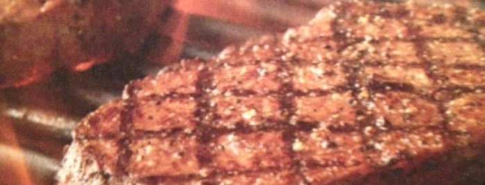 Outback Steakhouse is one of Lugares favoritos de Airanzinha.