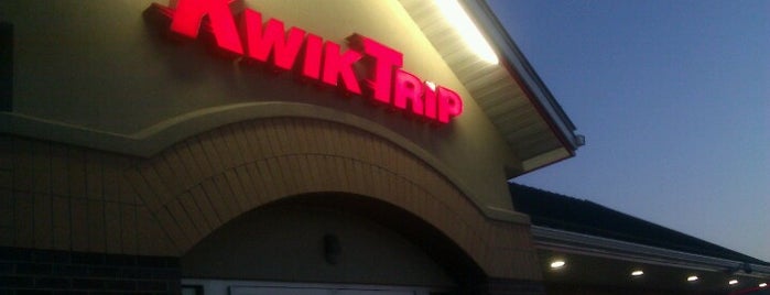 KWIK TRIP #422 is one of zachさんのお気に入りスポット.