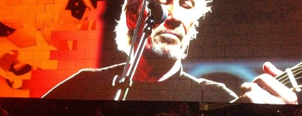 Roger Waters: The Wall is one of Posti che sono piaciuti a Jodi.