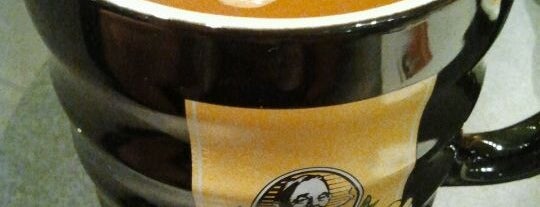 Café Bistro Van Houtte is one of JulienFさんのお気に入りスポット.