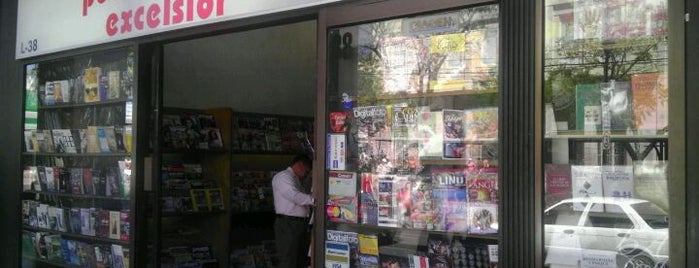 Libros Revistas y Cafe Publicaciones Excelsior is one of TIENDAS.
