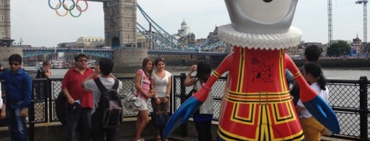 Beefeater Mandeville is one of Blue Olympic Discovery Trail.