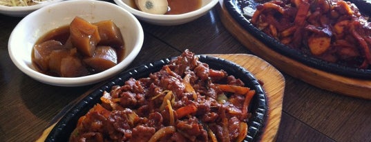Bon Ga Ne is one of Metro's Top Cheap Eats for 2012.