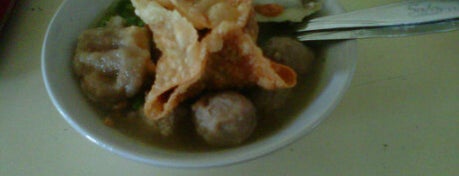 Bakso Haji Anang is one of Guide to Mataram's best spots.