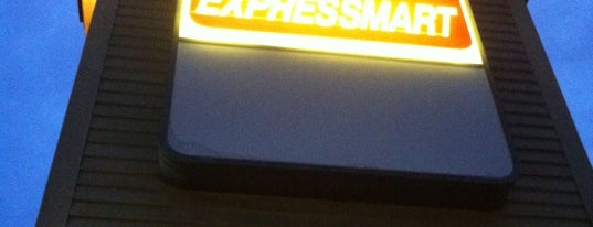 Gulf / Evan's Expressmart is one of Orte, die barbee gefallen.