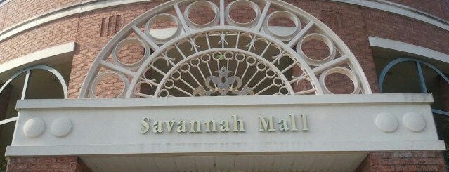 Savannah Mall is one of Tempat yang Disukai Alan.