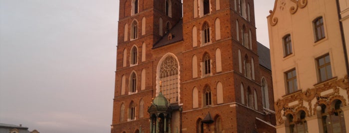 Bazylika Mariacka is one of Discover Krakow.