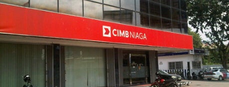 CIMB Niaga is one of Batam Banks.