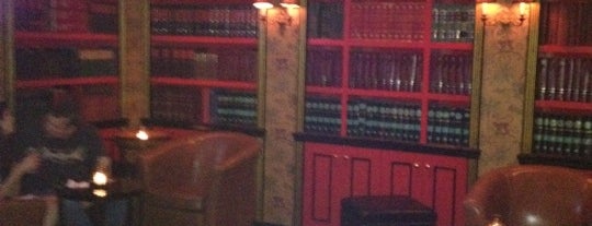 Beekman Bar & Books is one of Places I'd like to try (NY).