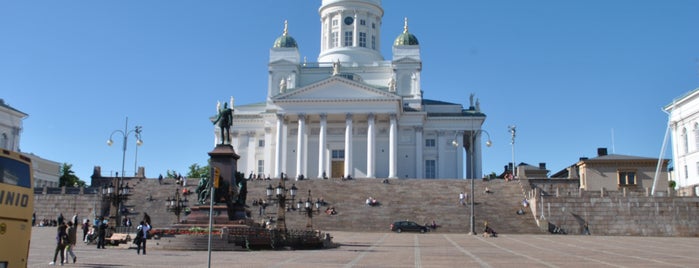 Helsinki is one of Tempat yang Disukai J.