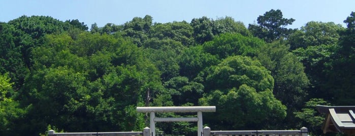 仁賢天皇 埴生坂本陵（野中ボケ山古墳） is one of 天皇陵.