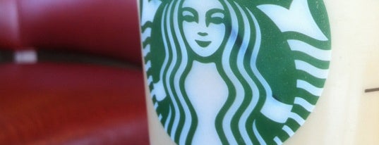 Starbucks is one of Lucy'un Beğendiği Mekanlar.