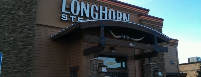 LongHorn Steakhouse is one of สถานที่ที่ 🖤💀🖤 LiivingD3adGirl ถูกใจ.