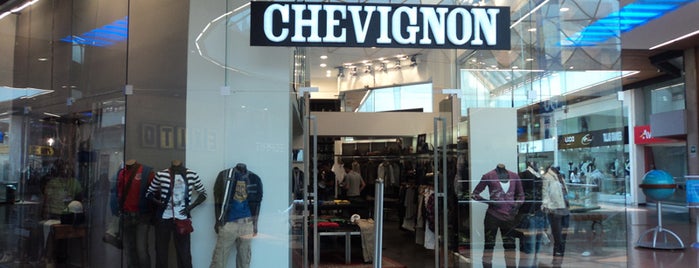 Chevignon is one of Almacenes Chevignon.