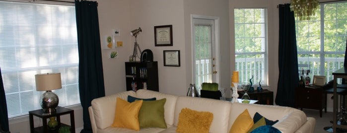 The Ashborough Apartments is one of Best places in Raleigh.