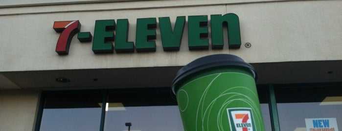 7-Eleven is one of Orte, die Anthony gefallen.