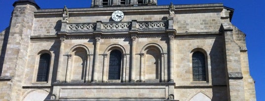 Basilique Saint-Seurin is one of Bordeaux.
