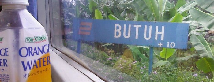 Stasiun Butuh is one of Train Station Java.
