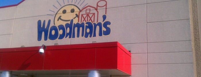 Woodman's Food Market is one of สถานที่ที่ Becky ถูกใจ.