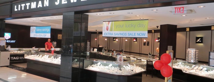 Littman Jewelers is one of Lehigh Valley Mall Stores/Restaurants on 4square.