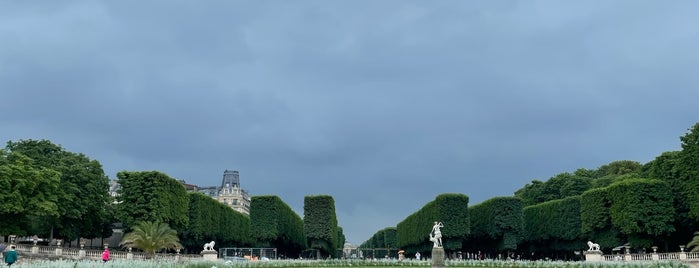 Grand Bassin du Jardin du Luxembourg is one of Alejandroさんのお気に入りスポット.