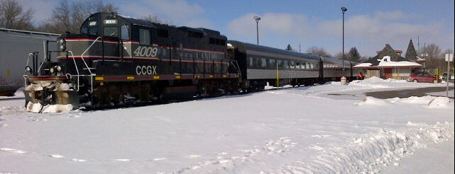 Credit Valley Explorer Tour Train is one of <3 Toronto.