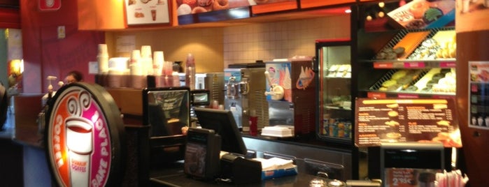 Dunkin' Coffee is one of Orte, die Sora gefallen.