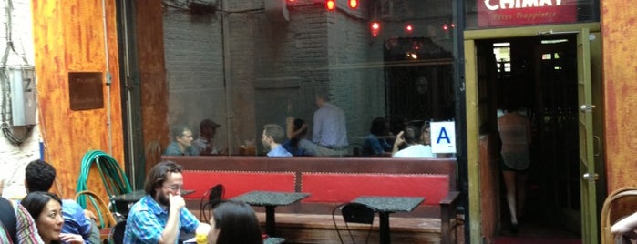 Vol de Nuit is one of The New Yorkers: Patio Seating.